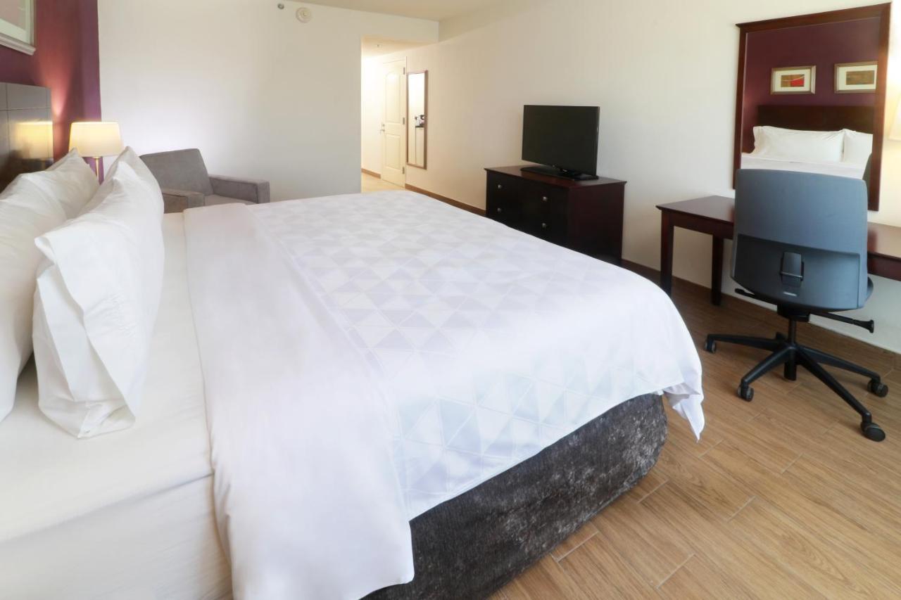 Holiday Inn Reynosa Industrial Poniente By Ihg Екстериор снимка