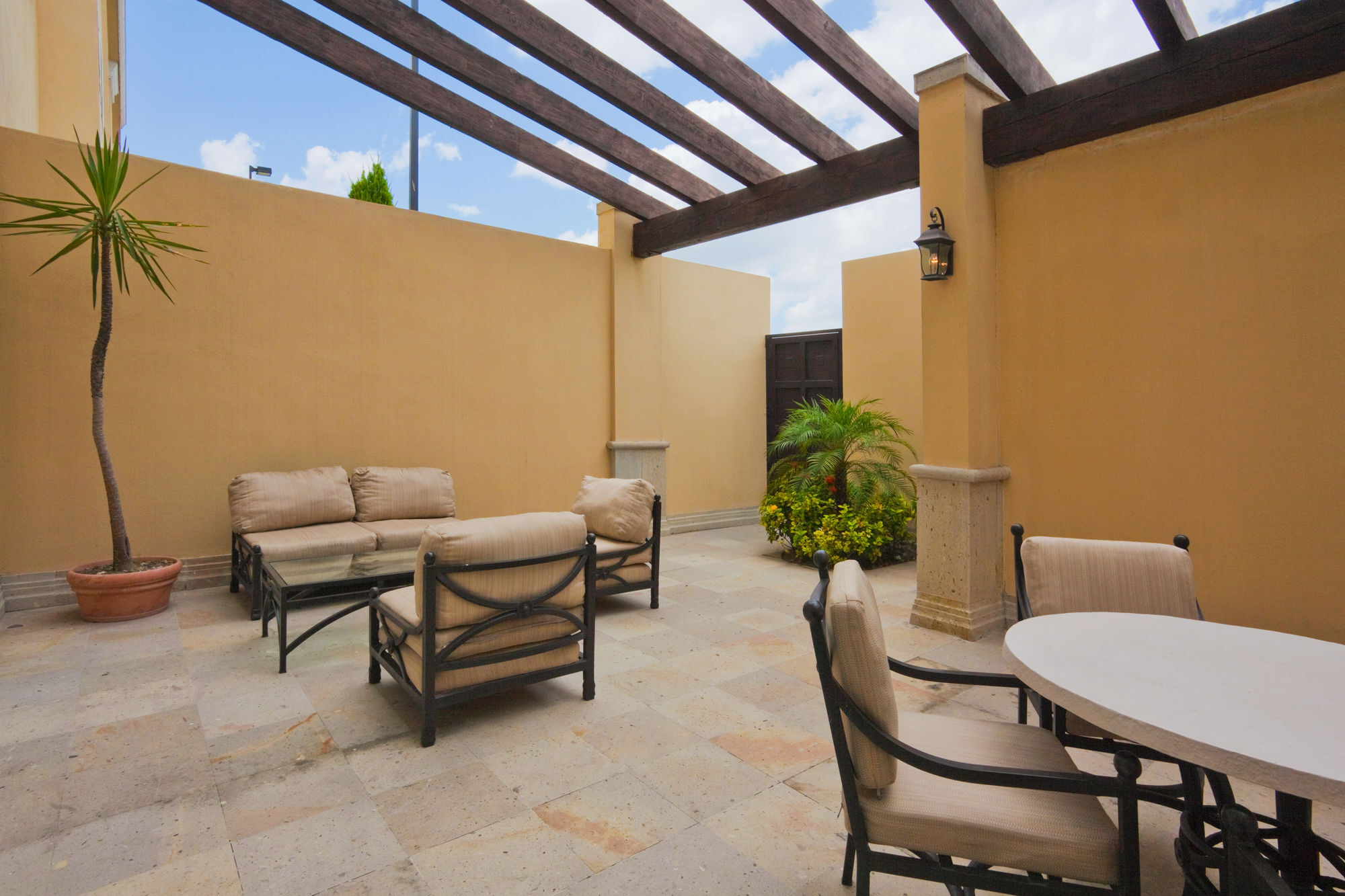 Holiday Inn Reynosa Industrial Poniente By Ihg Екстериор снимка